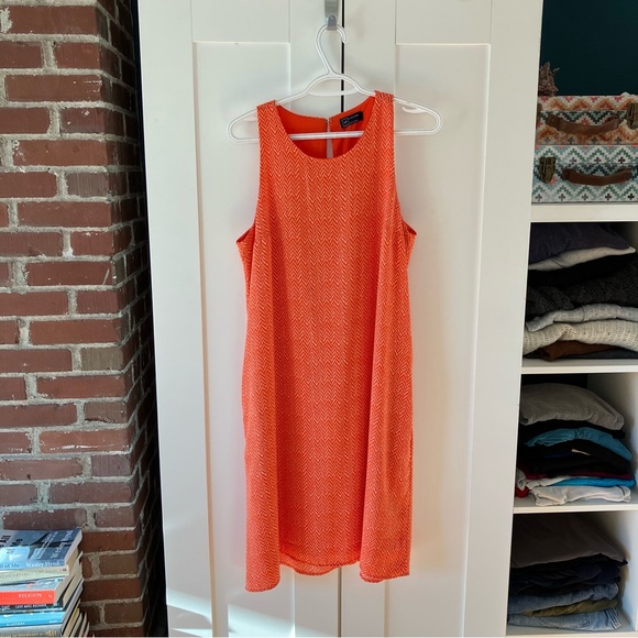 Fun party dress - Picture 1 of 7